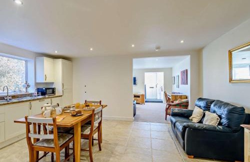 Langtoft Casa | 2 Bed in Langtoft 82339