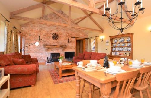 East Barkwith Casa | 2 Bed in Lincoln 73853