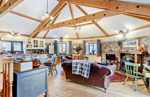 Liskeard Casa | 2 Bed in Looe TRERO