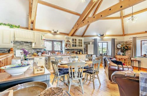 Liskeard Casa | 2 Bed in Looe TRERO