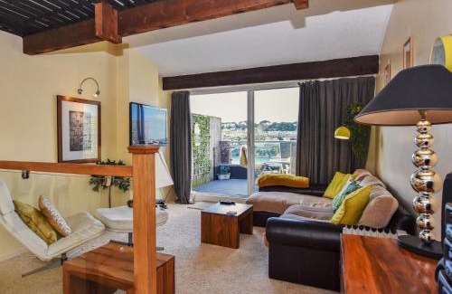 Polruan Casa | 2 Bed in Polruan 75740