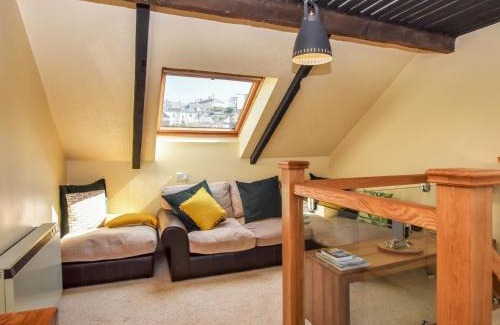 Polruan Casa | 2 Bed in Polruan 75740