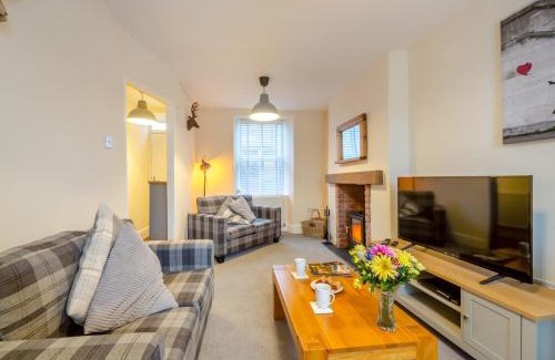 Penrhyndeudraeth Casa | 2 Bed in Porthmadog 93835