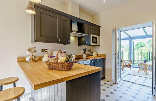 Richmond Casa | 2 Bed in Richmond 83085