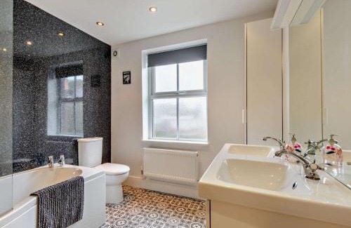 Giggleswick Casa | 2 Bed in Settle 94413