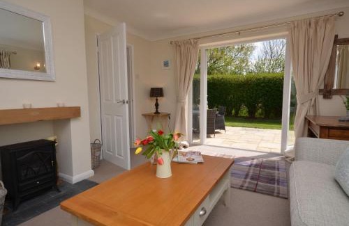 Anderby Creek Casa | 2 Bed in Sutton On Sea 42804