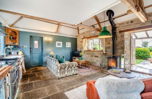 Muchelney Casa | 2 Bed in Thorney oc-r32363