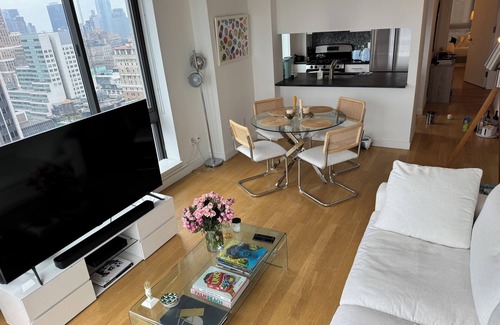 Midtown Apartamento | 2 Bed Lux High Rise, steps from the Empire State