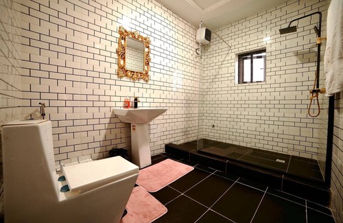 Ofin Casa | 2-Bed Luxury Flat - Pet Friendly - Pool - Gym