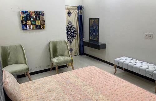 Lahore Apartamento | 2 Bed New corner Apartment