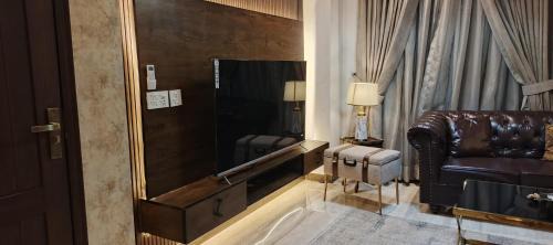 Lahore Apartamento | 2 bed New Furnished Appartment at Lahore Prime Location
