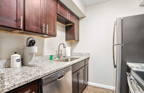 University District Apartamento | 2 bed on 4th St and 15th Ave