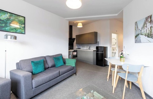 Peterborough Apartamento | 2 bed, Parking, Netflix, A1 Road