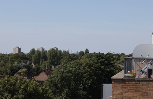 Brooklands Apartamento | 2 Bed Penthouse near Romford Station with Free Parking