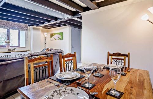Llanybydder Casa | 2 bed property in Brynteg West Wales 81353