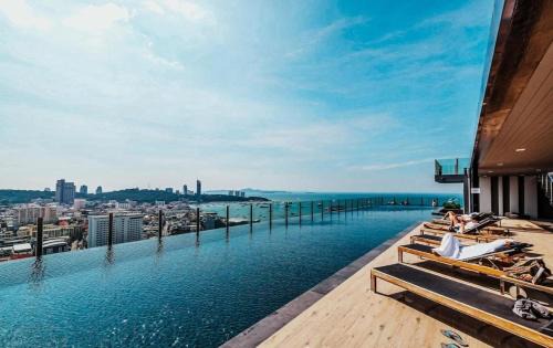 Nong Chaeng Apartamento | 2 Bed Room Great Location Amazing Infinity Pool