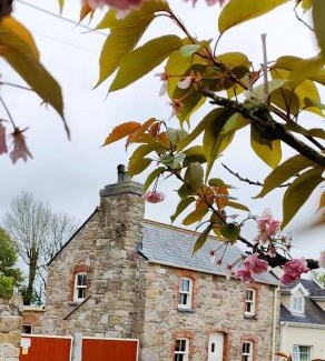 Newport Apartamento | 2 Bed Sandstone Residence