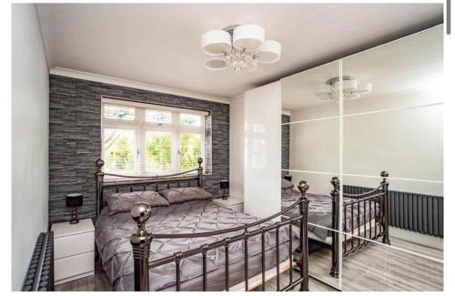 Leavesden Apartamento | 2 Bed - walking distance to Harry Potter Studio