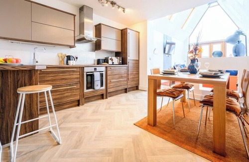 Llandaff North Apartamento | Station Lofts, by Tŷ SA