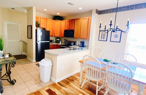 Red Hill Condominio | 2 Bedrm / 2 baños Myrtle Beach Family Friendly Villa. Recién actualizado en todo !!