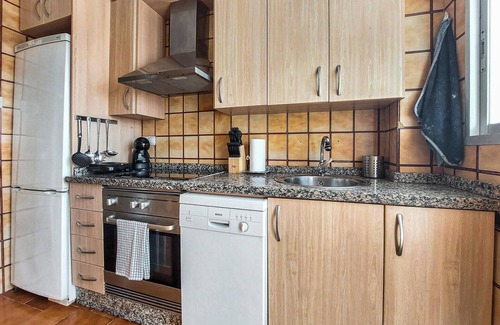 Puig Apartamento | 2 bedroom accommodation in El Puig de Santa Maria
