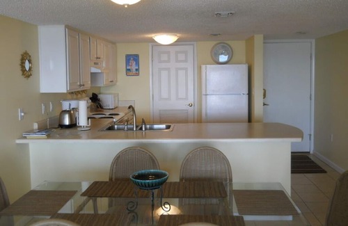 Sunnyside Condominio | 2 habitaciones, primer piso - Oferta de otoño