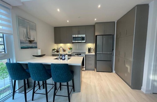 Innisfil Apartamento | 2 bedroom 2 bath Aquarius, Friday Harbour, Innisfil, Barrie