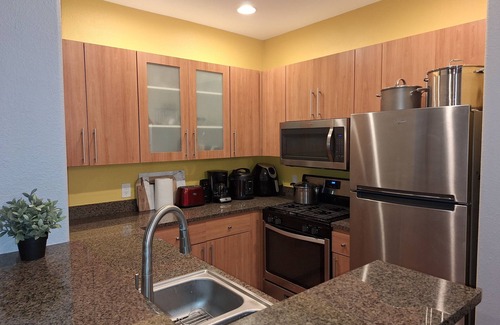 Desert View Village Condominio | 2-bedroom 2-bath condo renovated