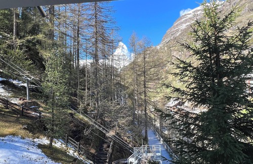 Zermatt Apartamento | 2 bedroom/2 bathroom cosy apt with Matterhorn view, close to lifts