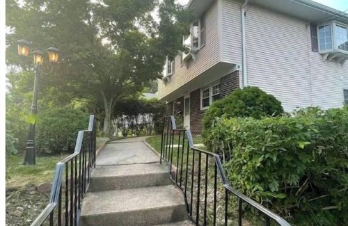 Teaneck Casa | 2 bedroom 2 bathroom entire apartment near NYC