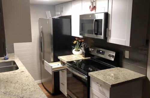 Scottsdale Estates Ten Apartamento | 2 Bedroom 696949 by Houzlet