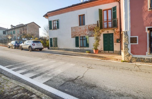 Montegrosso dʼAsti Apartamento | 2 bedroom accommodation in Montegrosso d'Asti