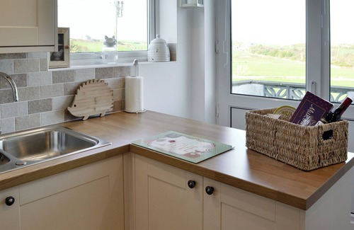 Cylch-Y-Garn Cabaña | 2 habitaciones alojamiento en Llanfairynghornwy