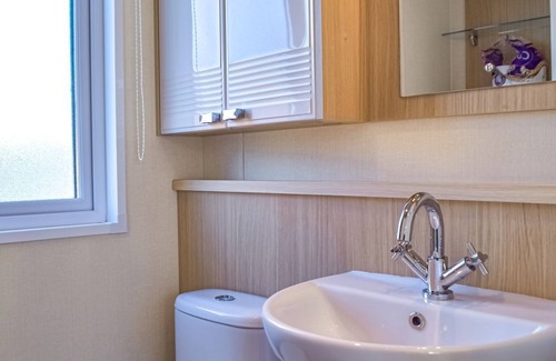 Hasguard Cross Cabaña | 2 bedroom accommodation in Hasguard Cross