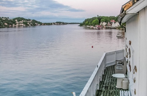 Kolbjørnsvik Casa | 2 bedroom accommodation in Kolbjørnsvik