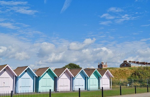 Portsmouth Cabaña | 2 bedroom accommodation in Gunwharf Quays, near Portsmouth