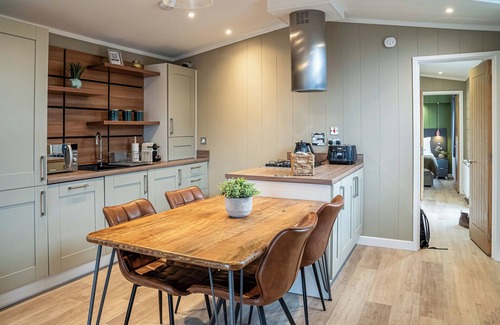 Bredons Hardwick Chalet De Esquí | Alojamiento de 2 habitaciones en Tewkesbury