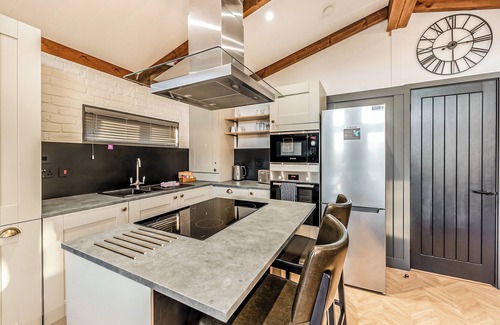 Saintbury Chalet De Esquí | Alojamiento de 2 habitaciones en Snitterfield, Stratford Upon Avon