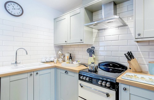 Dunford Bridge Cabaña | 2 bedroom accommodation in Don View, near Dunford Bridge