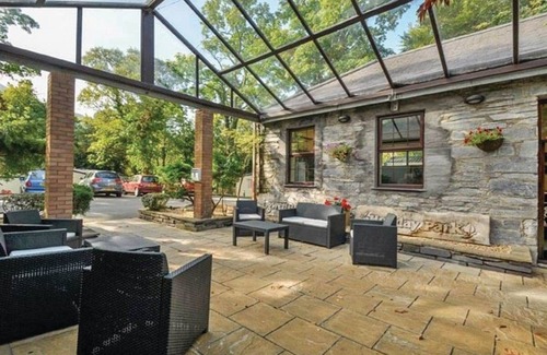 Bethesda Chalet De Esquí | 2 bedroom accommodation in Snowdonia