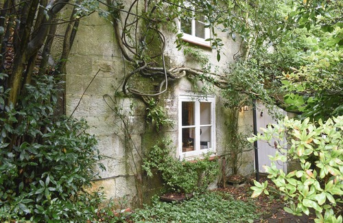 Crowborough Cabaña | 2 bedroom accommodation in Crowborough