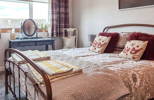 Gourock Cabaña | 2 bedroom accommodation in Gourock