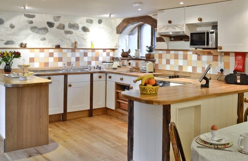 Penycae Cabaña | 2 bedroom accommodation in Penycae, near Wrexham