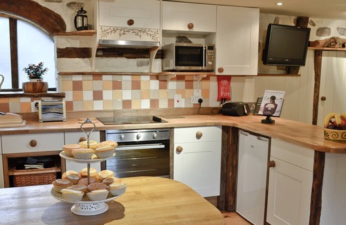 Penycae Cabaña | 2 bedroom accommodation in Penycae, near Wrexham