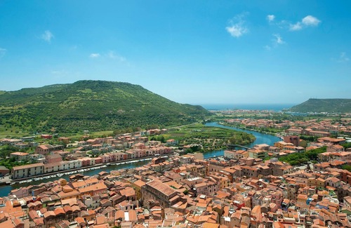 Santa Caterina Apartamento | Alojamiento de 2 habitaciones en Cuglieri