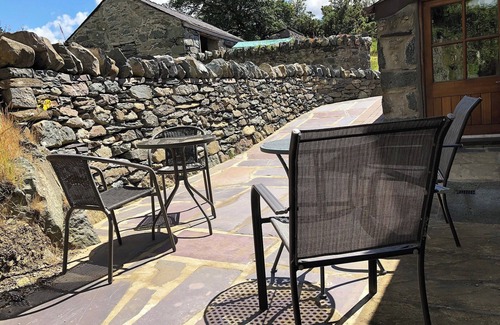 Bangor Cabaña | Alojamiento de 2 habitaciones en Tregarth, cerca de Bangor