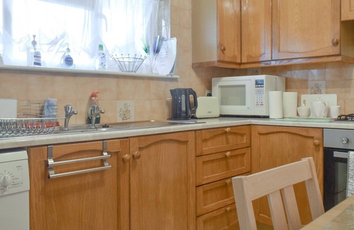 Burtle Cabaña | 2 bedroom accommodation in Burtle