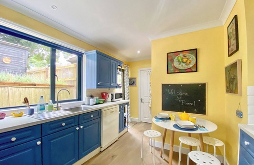 Frome Cabaña | Alojamiento de 2 habitaciones en Frome