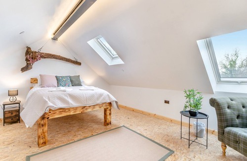 Carmarthen Cabaña | 2 bedroom accommodation in Talog