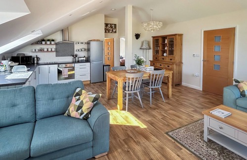 Coxley Cabaña | 2 bedroom accommodation in Coxley Wick, near Wells